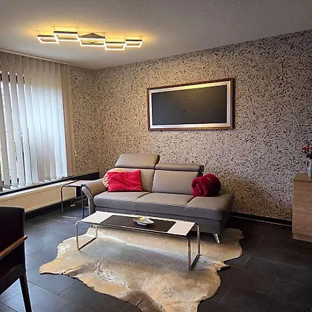 Hotel Hof-schlenstedt 4*