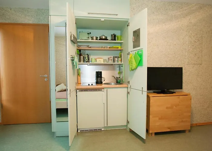 Hof-schlenstedt Hotell